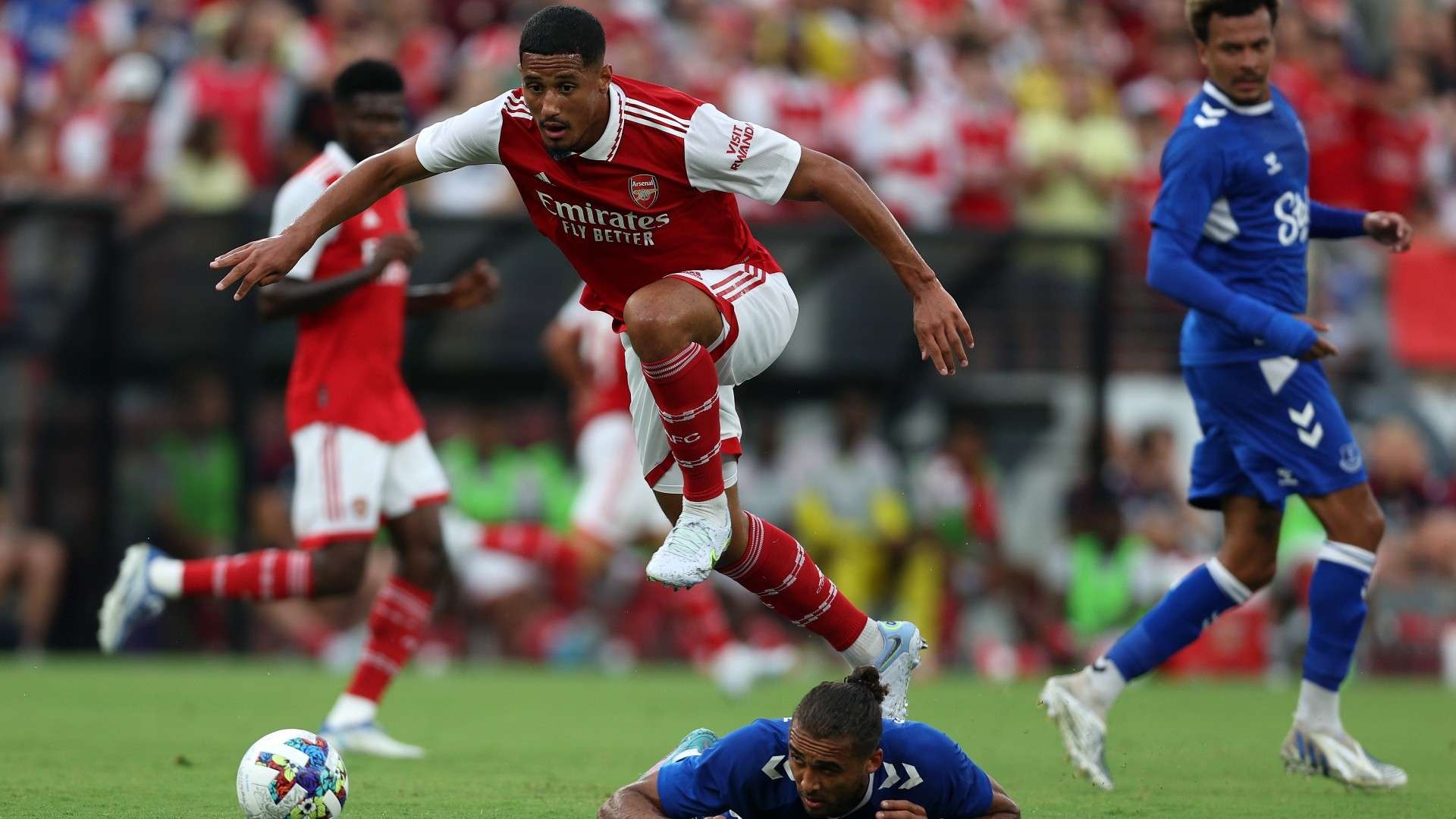 练与球员们 练与球员们