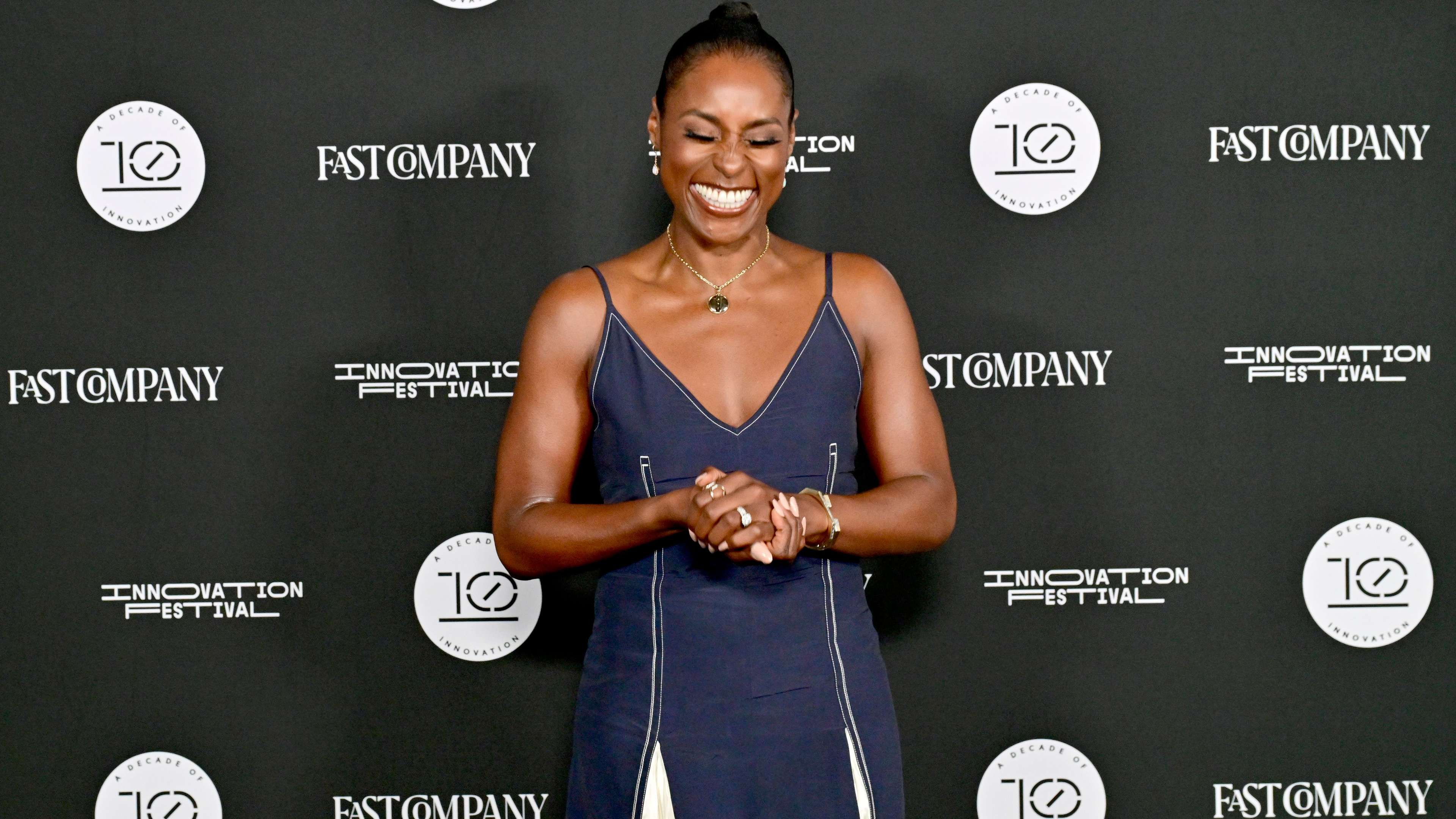 还是大黑马 还是大黑马