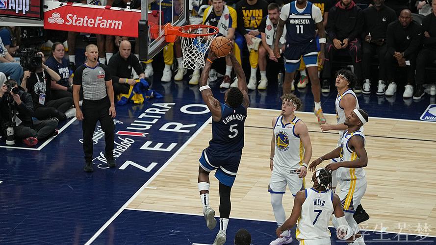 森林狼击败勇士后近7场豪取6胜,仅领先第七太阳2场胜差 森林狼击败勇士后近7场豪取6胜,仅领先第七太阳2场胜差